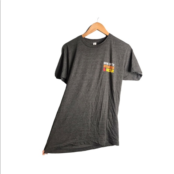 Chilis | Never used chilis burgers and beers gray T-shirt - Picture 3 of 6